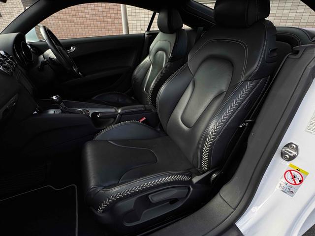 ＴＴクーペ ２．０ＴＦＳＩ　Ｓラインリミテッド　ＤＳＧクラッチ交換済　ＥＴＣ　ナビ　ＴＶ　ＡＴ　ＨＩＤ　シートヒーター　アルミホイール　革シート　盗難防止システム　ＡＢＳ　ＣＤ　ＤＶＤ再生　Ｂｌｕｅｔｏｏｔｈ　エアコン　ミッションＤＳＧクラッチ交換済みで安心です（41枚目）