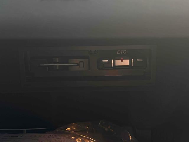 ＴＴクーペ ２．０ＴＦＳＩ　Ｓラインリミテッド　ＤＳＧクラッチ交換済　ＥＴＣ　ナビ　ＴＶ　ＡＴ　ＨＩＤ　シートヒーター　アルミホイール　革シート　盗難防止システム　ＡＢＳ　ＣＤ　ＤＶＤ再生　Ｂｌｕｅｔｏｏｔｈ　エアコン　ミッションＤＳＧクラッチ交換済みで安心です（45枚目）