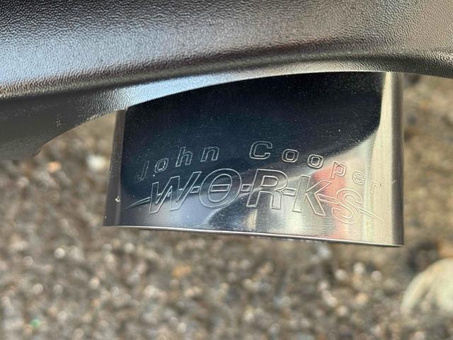 ＭＩＮＩ クーパー　ドライブレコーダー　ＴＶ　アルミホイール　サンルーフ　シートヒーター　ＣＶＴ　盗難防止システム　ＡＢＳ　ＣＤ　エアコン　パワーステアリング　パワーウィンドウ（44枚目）