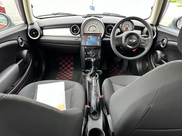 ＭＩＮＩ ワン　ワン（7枚目）