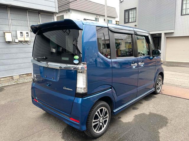 N-BOXカスタム G SSパッケージ 4WD 両側電動スライドドア ナビ TV オートライト HID スマートキー アイドリングストップ 電動格納ミラー ベンチシート CVT 盗難防止システム ABS ESC CD DVD再生 USB(18枚目)