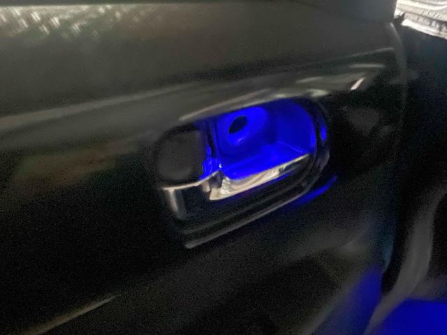 N-BOXカスタム G SSパッケージ 4WD 両側電動スライドドア ナビ TV オートライト HID スマートキー アイドリングストップ 電動格納ミラー ベンチシート CVT 盗難防止システム ABS ESC CD DVD再生 USB(22枚目)