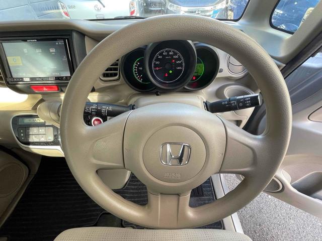 Ｎ－ＢＯＸ Ｃ　４ＷＤ　ドライブレコーダー　ＥＴＣ　Ｂｌｕｅｔｏｏｔｈドア　スマートキー　アイドリングストップ　電動格納ミラー　シートヒーター　ベンチシート　ＣＶＴ　盗難防止システム　ＡＢＳ　ＥＳＣ　ＣＤ（3枚目）