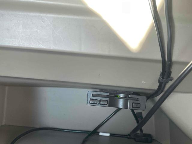 Ｎ－ＢＯＸ Ｃ　４ＷＤ　ドライブレコーダー　ＥＴＣ　Ｂｌｕｅｔｏｏｔｈドア　スマートキー　アイドリングストップ　電動格納ミラー　シートヒーター　ベンチシート　ＣＶＴ　盗難防止システム　ＡＢＳ　ＥＳＣ　ＣＤ（8枚目）