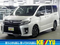 トヨタ　ヴォクシー　ＺＳ　煌ＩＩ　７人乗り　フリップダウンモニター