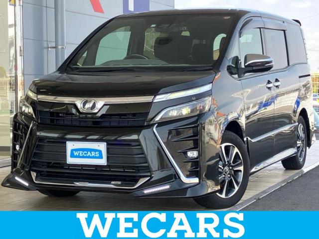 トヨタ ヴォクシー ＺＳキラメキ　ＴＲＤエアロ　純正　１０インチ