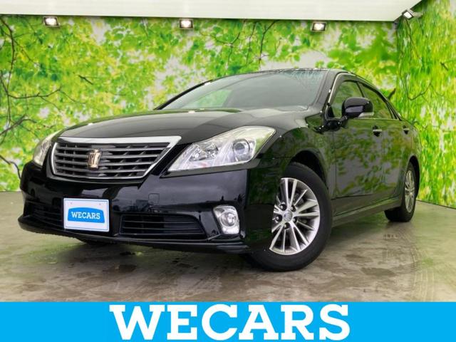 ロイヤルサルーン　純正　ＨＤＤナビ／ヘッドランプ　ＨＩＤ／ＥＴＣ／ＥＢＤ付ＡＢＳ／横滑り防止装置／クルーズコントロール／バックモニター／フルセグＴＶ／アルミホイール　純正　１６インチ／エンジンスタートボタン　電動シート