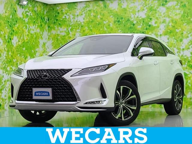 ４ＷＤ　ＲＸ３００バージョンＬ　サンルーフ／純正　１２．３インチ　メモリーナビ／プリクラッシュセーフティ／エアーシート　前席／パノラミックビューモニター／車線逸脱防止支援システム／シート　フルレザー／電動バックドア　革シート　４ＷＤ