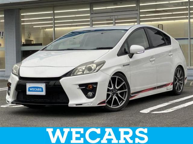 プリウス SツーリングセレクションGs 純正 8インチ SDナビ/パーキングアシスト バックガイド/ドライブレコーダー 360°/ヘッドランプ LED/Bluetooth接続/ETC/EBD付ABS/横滑り防止装置 バックカメラ 禁煙車(1枚目)