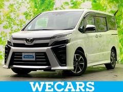 ヴォクシー ZSキラメキ2 新品タイヤ/保証書/純正 10インチ SDナビ/フリップダウンモニター 純正 12.1インチ/トヨタセーフティセンス/両側電動スライドドア/車線逸脱防止支援システム/ヘッドランプ LED バックカメラ 中古車画像