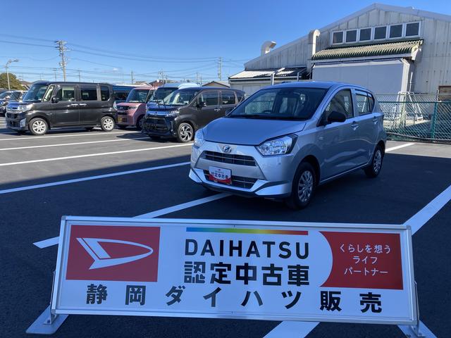 Ｌ　ＳＡＩＩＩ　１３インチフルホイールキャップ　マルチリフレクターハロゲンヘッドランプ　可倒式ドアミラー　自発光式デジタルメーターアンバーイルミネーションメーター　マニュアルエアコン（ダイヤル式）　キーレスエントリー