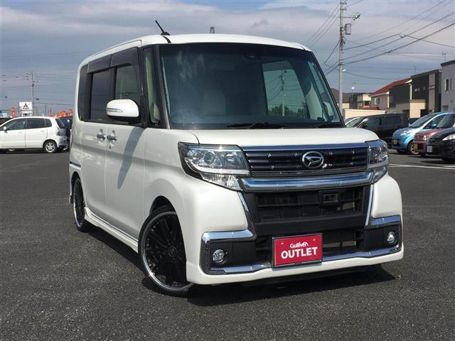 純正8インチナビ 後席モニター 車高調(1枚目)