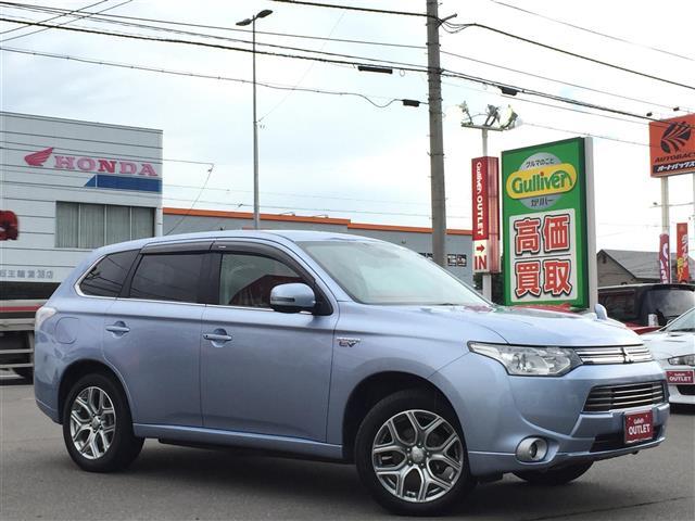 三菱 アウトランダーPHEV