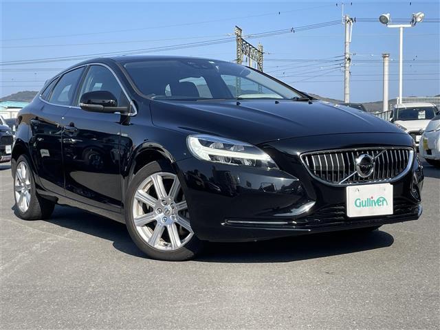 ボルボ V40