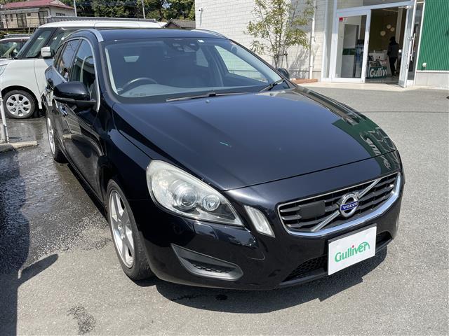 ボルボ V60
