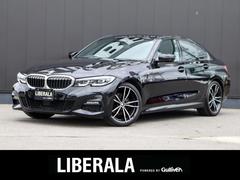 ＢＭＷ　３シリーズ　３２０ｄ　ｘＤｒｉｖｅ　Ｍスポーツ　黒革シート