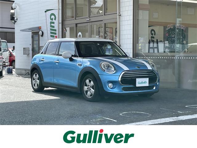 ＭＩＮＩ ＭＩＮＩ クーパー　純正ナビ　ワンセグ　ＢＴ　クルコン　革巻き　ステスイッチ　アイドリング　横滑り　Ｐスタート　Ｓキー　純正ＡＷ　電動格納　Ａライト　純マット　取説　保証書　禁煙車