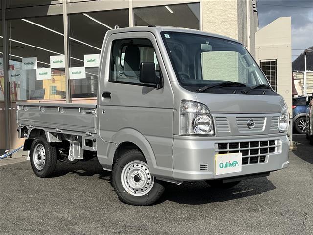 日産 ＮＴ１００クリッパートラック ＤＸ　☆４ＷＤ☆ワンオーナー☆横滑り防止装置☆５ＭＴ☆オートライト☆カーオーディオ（ラジオ）