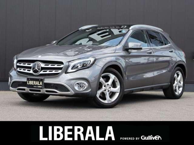 メルセデス・ベンツ ＧＬＡクラス ＧＬＡ２２０　４マチック　黒革シート　パノラマサンルーフ　純ナビＴＶ　バックカメラ　ＣａｒＰｌａｙ　ｈａｒｍａｎ／ｋａｒｄｏｎ　ディストロニック　衝突軽減Ｂ　ＬＫＡ　ＢＳＭ　パワーシート／ヒーター　パワーバックＤ　キーレスゴー