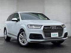 アウディ　Ｑ７　２．０ＴＦＳＩクワトロ　Ｓラインパッケージ　純正メモリーナビ　フルセグＴＶ