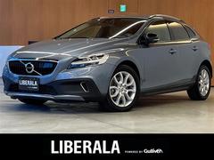 ボルボ　Ｖ４０　クロスカントリー　Ｄ４　サマム　衝突軽減ブレーキ