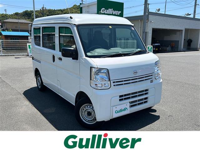 日産 ＮＶ１００クリッパーバン ＤＸ　純正フロアマット　左右イージースライドドア　ＦＭ　ＡＭラジオ　取扱説明書　記録簿　保証書