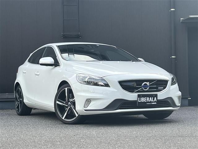 ボルボ Ｖ４０ Ｔ５　Ｒデザイン