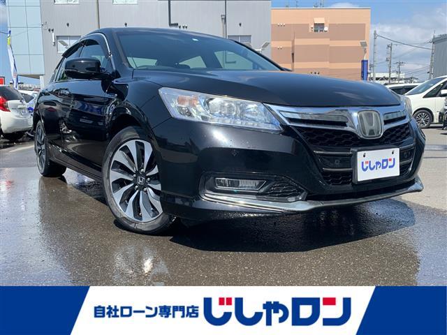 アコードハイブリッド ＥＸ　純正ＨＤＤナビ　Ｂカメラ　衝突軽減ブレーキ　アダプティブクルーズコントロール（1枚目）