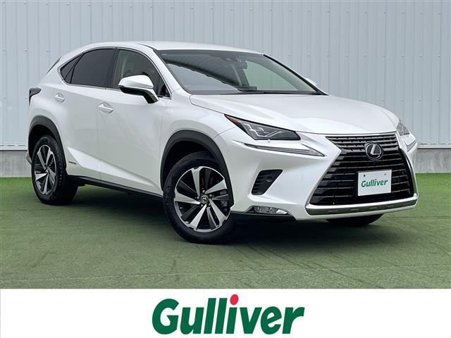 ＮＸ(レクサス) ＮＸ３００ｈ　バージョンＬ　禁煙車　メーカー純正ナビ　バックカメラ　左前カメラ　赤黒コンビレザー 中古車画像