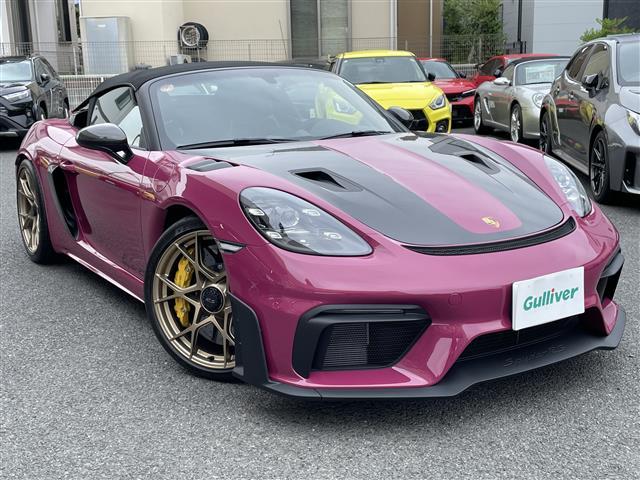 ７１８スパイダーＲＳ　ワンオーナー　ヴァイザッハパッケージ　カーボンセラミックブレーキ　サテンネオジム塗装２０インチＡＷ　フロントリフト　ＬＥＤライト　カーボンフロントリッド　スポーツクロノ　ＰＡＳＭ　ナビ　バックカメラ