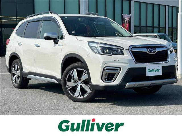 アドバンス　純正ナビ　フルセグ　ＥＴＣ　Ｂｌｕｅｔｏｏｔｈ　４ＷＤ　クルーズコントロール　ＣＤチェンジャー　バックカメラ　　電動リアゲート　パワーシート　純正フロアマット　純正アルミホイール　シートヒーター
