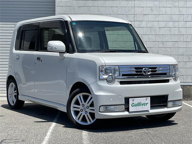 トヨタ ピクシススペース カスタム　ＲＳ　純正ナビ（ＡＭ　ＦＭ