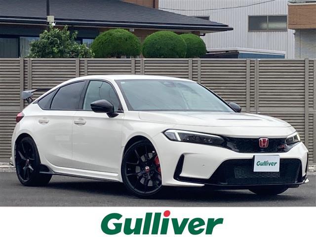 タイプＲ　禁煙車　ワンオーナー　純正９インチナビ　ＡｐｐｌｅＣａｒＰｌａｙ　Ａｎｄｏｒｏｉｄ　Ａｕｔｏ　Ｂｌｕｅｔｏｏｔｈ　フルセグＴＶ　バックカメラ　ＥＴＣ２．０前後ドライブレコーダー　ホンダセンシング