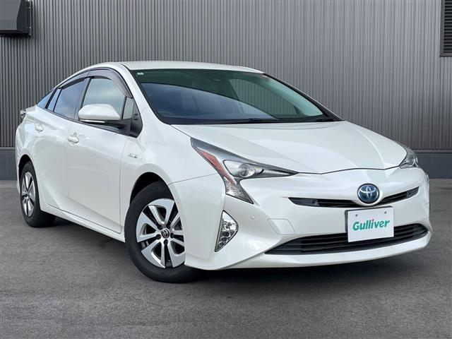 大人気プリウス！ プリウス入荷！プリウスのことならおまかせ！