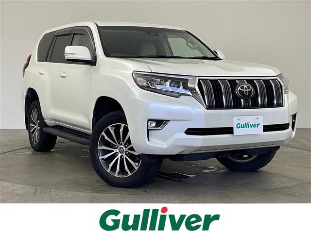 ランドクルーザープラド ＴＸ　Ｌパッケージ　４ＷＤ　純正ナビ　トヨタセーフティセンス　パノラミックビューモニター　バックカメラ　サンルーフ　テレビキャンセラー　ドライブレコーダー　パワーシート　シートヒーター　ベンチレーション　レザーシート（1枚目）