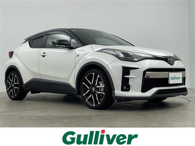 Ｃ－ＨＲ Ｓ　ＧＲスポーツ　純正ＤＡ　パノラミックビューモニター　レーダークルーズコントロール　プリクラッシュセーフティー　レーンキープアシスト　オートライト　オートハイビーム　ステアリングリモコン　電動パーキングブレーキ（1枚目）
