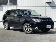 アウトランダー 24Gナビパッケージ 4WD メモリーナビ ETC バックカメラ フルセグ 電動リアゲート アダプティブクルーズコントロール オートライト レーンアシスト ドライブレコーダー Bluetooth接続 スマートキー エアコン 中古車画像