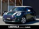 carPhoto