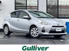 アクア S 社外SDナビ Bluetooth接続 Bカメラ フルセグTV ETC スマートキー プッシュスタート スペアキー1本 フロアマット ドアバイザー 中古車画像