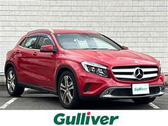 GLAクラス GLA180 黒ハーフ革シート/Bluetooth/ディスプレイオーディオ/CD・CDチェンジャー/ドアバイザー/プッシュスタート/スマートキー/スペアキー/18インチアルミホイール/オートエアコン 中古車画像