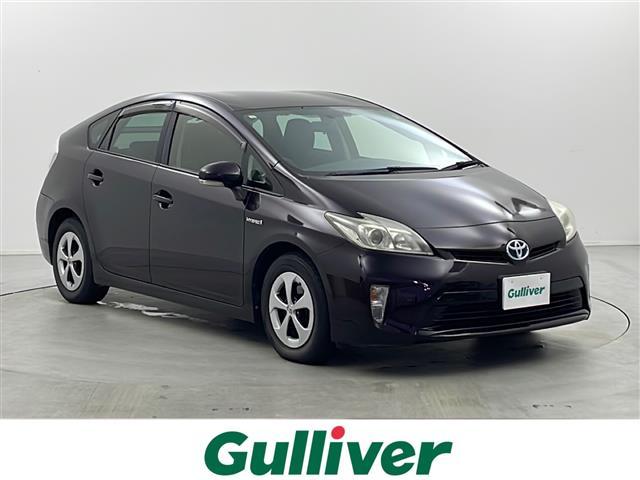 プリウス(トヨタ) S 純正ナビ(AM/FM/フルセグTV/Bluetooth) バックカメラ ドアバイザー ETC オートライト スマートキー パワーウィンドウ 電動格納ミラー フロアマット 中古車画像