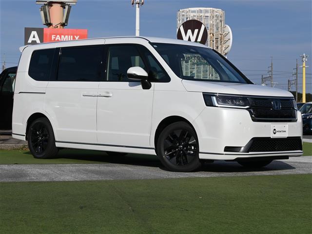 大人気ステップワゴン！ ステップワゴン入荷！ステップワゴンのことならおまかせ！