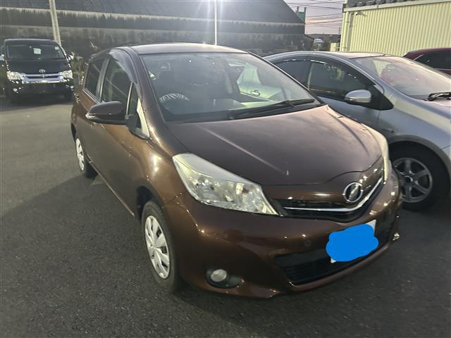 大人気ヴィッツ！ ヴィッツ入荷！ヴィッツのことならおまかせ！