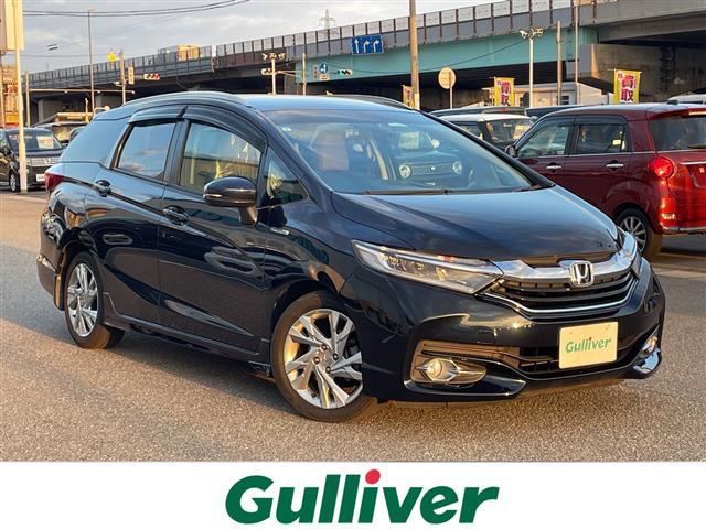 シャトル(ホンダ) ハイブリッドＺ　Aftermarketメモリーナビ　フルセグＴＶ　バックカメラ　ＬＥＤヘッドライト　ＥＴＣ　ハーフレザーシート　シートヒーター　スマートキー　プッシュスタート　電動ミラー　フロアマット 中古車画像