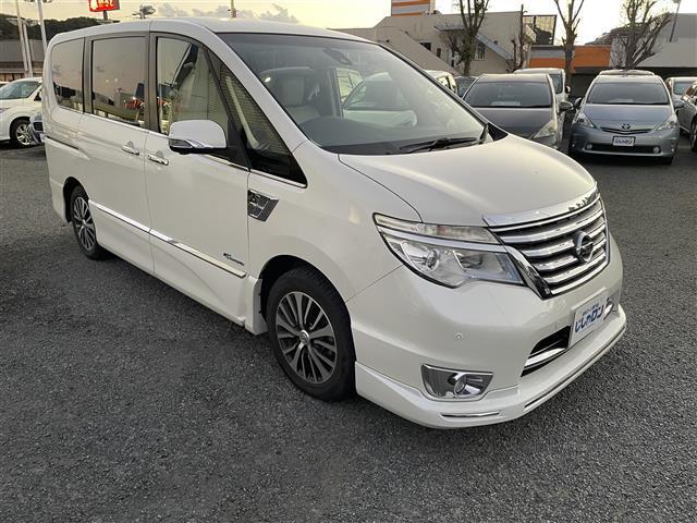 大人気セレナ！ セレナ入荷！セレナのことならおまかせ！