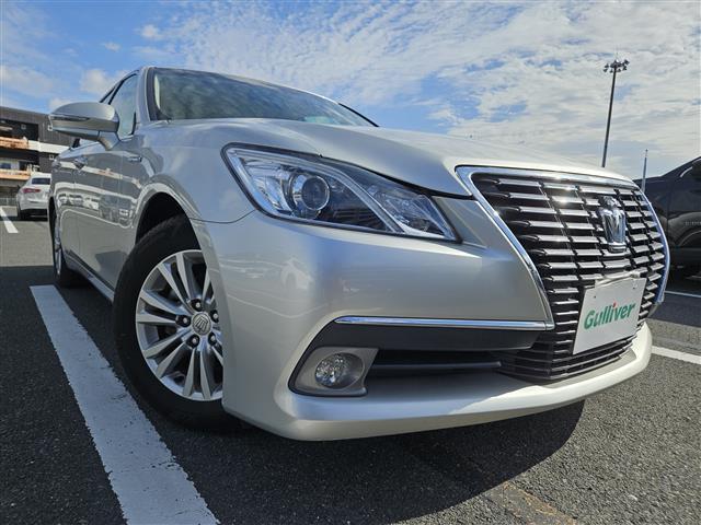 大人気クラウン　ハイブリッド！ クラウン　ハイブリッド入荷！クラウン　ハイブリッドのことならおまかせ！