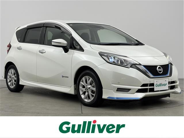 ノート(日産) ｅ−パワー　Ｘ　フルエアロ　純正ＳＤナビ（フルセグＴＶ・Ｂｌｕｅｔｏｏｔｈ・ラジオ）純正ドライブレコーダー　ＥＴＣ　衝突軽減ブレーキ　コーナーセンサー　レーンキープアシスト　ＬＥＤオートライト　純正フロアマット 中古車画像