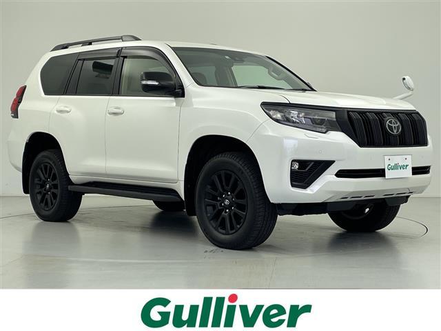 ランドクルーザープラド(トヨタ) ＴＸ　Ｌパッケージ　マットブラックエディション　４ＷＤ　メーカーナビ　ＣＤ　ＤＶＤ　ＳＤ　ＢＴ　フルセグ　バックカメラ　ビルトインＥＴＣ　トヨタセーフティセンス　レーダークルーズコントロール　クリアランスソナー　オートハイビーム 中古車画像