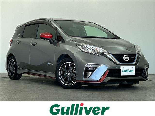 ノート(日産) ｅ−パワー　ニスモ　／禁煙車／純正ＳＤナビ／全方位カメラ／デジタルインナーミラー／レーンキープアシスト／衝突被害軽減システム／ＥＴＣ／プッシュスタート／スマートキー／純正１６インチＡＷ／純正フロアマット／バンパーソナー 中古車画像