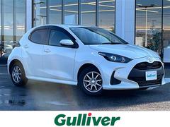 ヤリス G 純正ナビ(BT) バックカメラ ビルトインETC 前後コーナーセンサー クルーズコントロール LEDライト オートライト ディスプレイオーディオ スペアキー 純正フロアマット ドアバイザー 電格ミラー 中古車画像